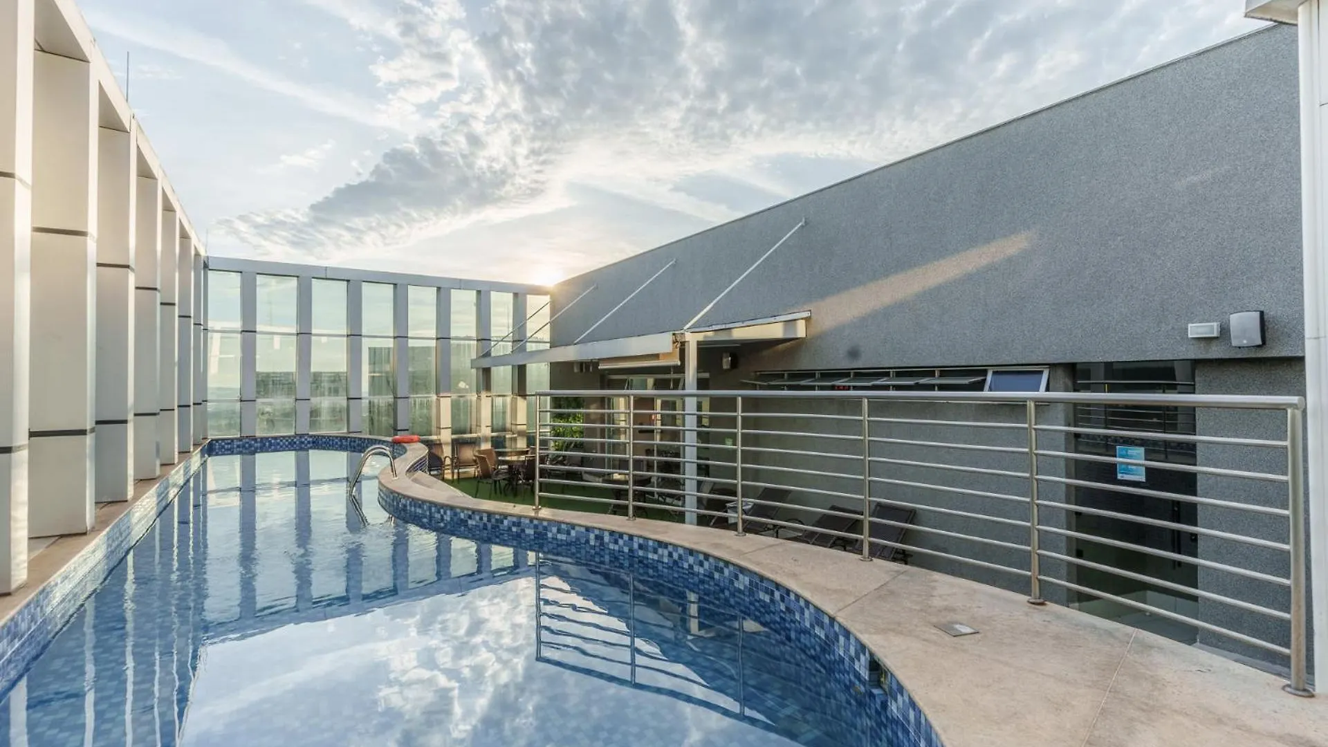 Fusion Hplus Express + Brasilia Hotel
