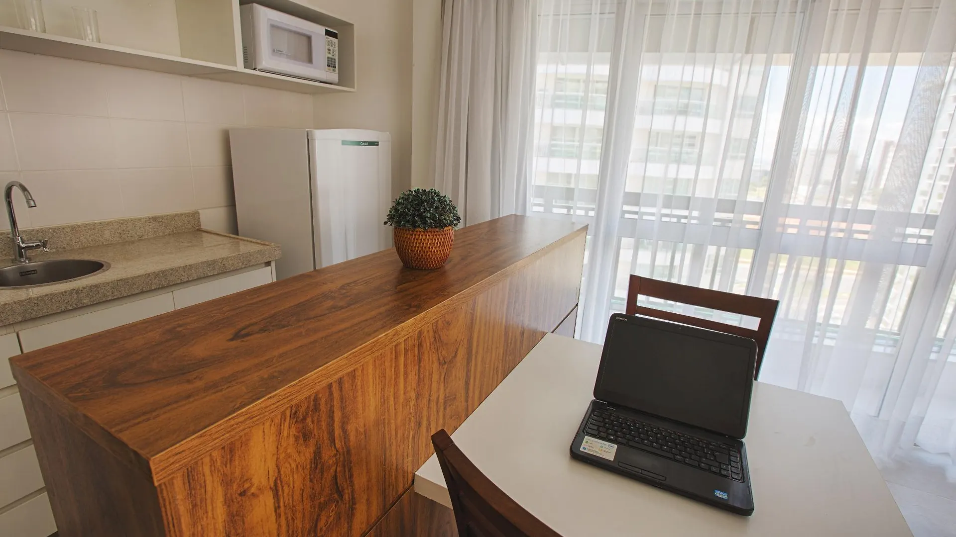 Hotel Fusion Hplus Express + Brasília